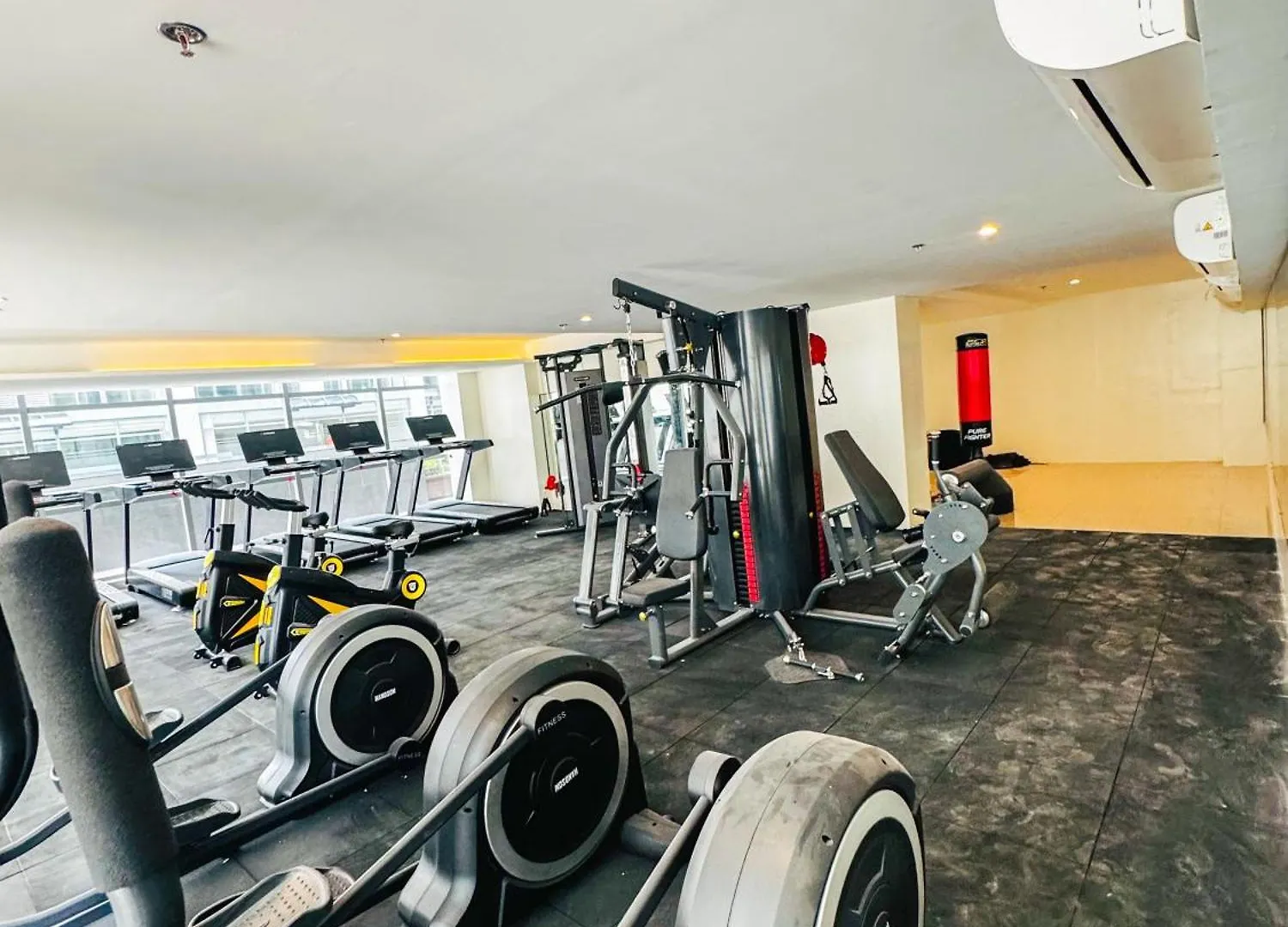 Apartment Luxury Penthouse hotel near City of Dreams Airport Okada Solaire Casino0 Manila Philippines